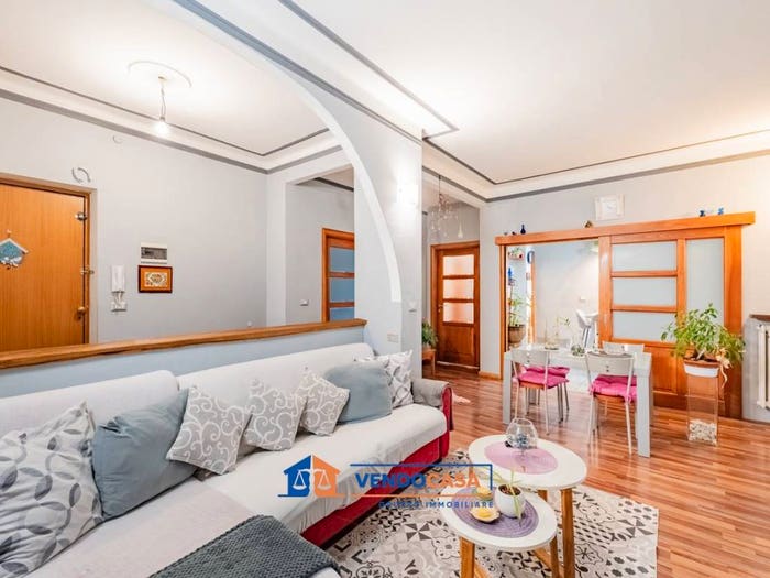 Appartamento con 5 locali in vendita in Corso Armando Diaz, Altipiano, Mondovì