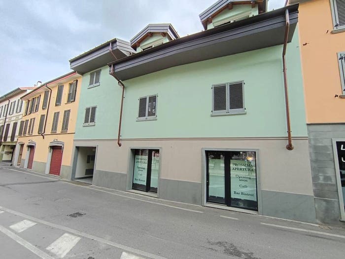 Appartamento trilocale in vendita in Piazza Antonio Locatelli, Centro, Caravaggio