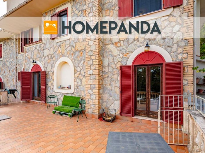 Casa con 6 locali in vendita in Via Vagnoli, Itri