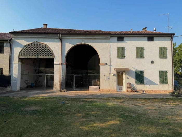 Casa quadrilocale in vendita in VIA ROVENEGA SNC, Montagnana