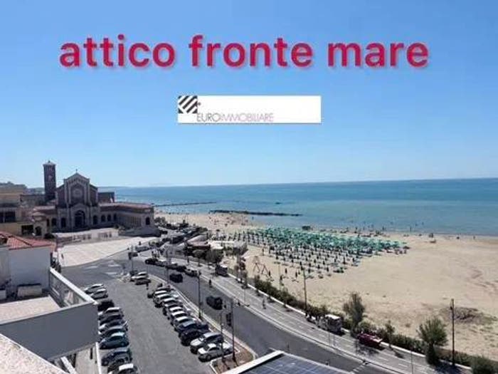 Appartamento trilocale in vendita in Viale Giacomo Matteotti No Number, Centro, Nettuno