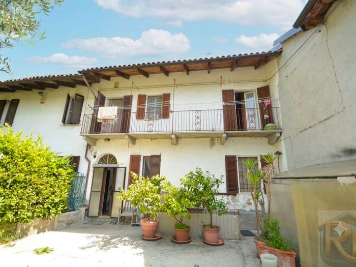 Casa trilocale in vendita in Strada Tomalon, Cocconato