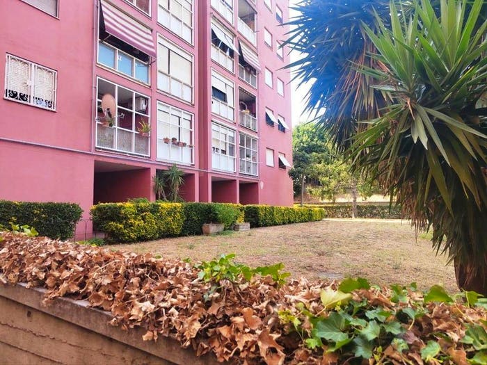 Appartamento con 6 locali in vendita in Via dei Caldora, Casetta Mattei Corviale, Roma