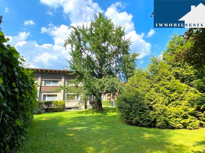 Casa con 6 locali in vendita in CORSO ROLANDI, Centro, Quarona