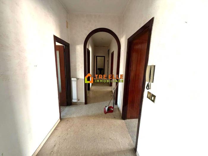 Appartamento con 5 locali in vendita in Via Sant'Antonio, Centro, Marigliano