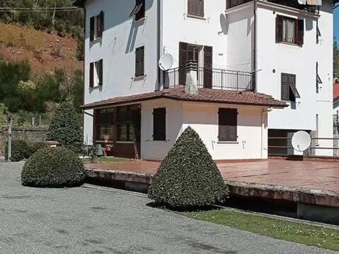 Appartamento con 6 locali in vendita in Via Aurelia, Borghetto di Vara