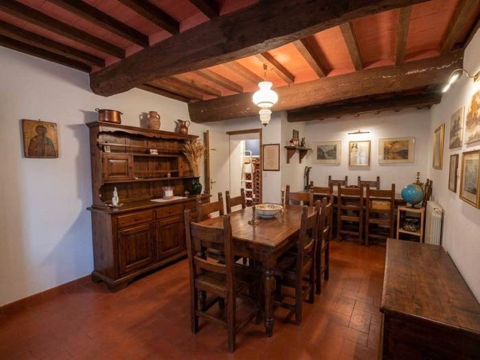 Appartamento con 5 locali in vendita in Seggiano