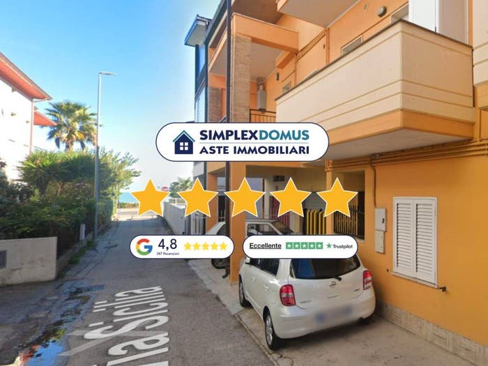 Appartamento con 5 locali in vendita in Via Sicilia, Lungomare Marconi, Alba Adriatica