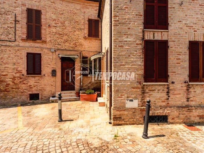 Casa quadrilocale in vendita in Largo San Carlo, Civitanova Alta, Civitanova Marche