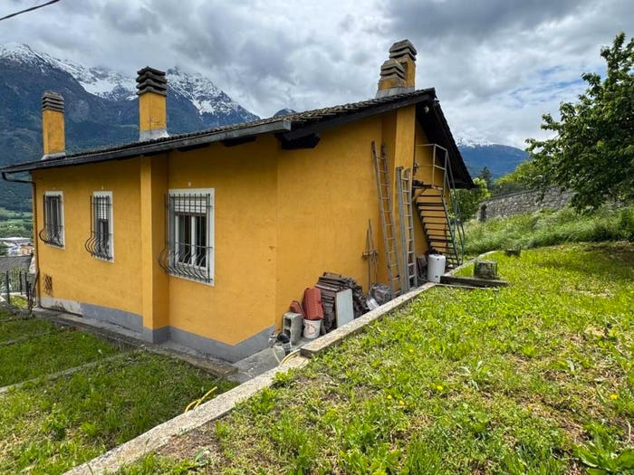 Case in Vendita e in Affitto - 2