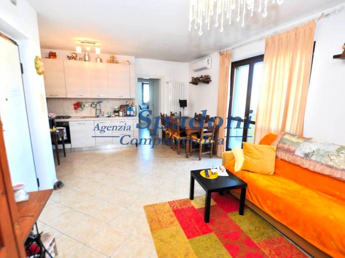 Appartamento trilocale in vendita in Via Divisione Alpina Julia, Badia Pozzeveri Le Corti, Altopascio