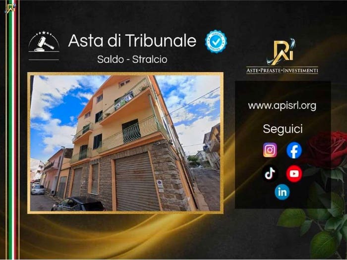 Appartamento con 6 locali in vendita in Via della Resistenza, Calangianus