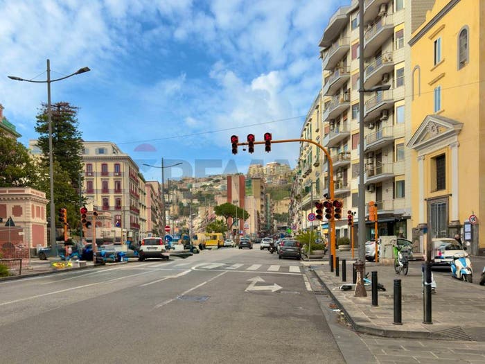 Appartamento bilocale in vendita in Via Riviera di Chiaia, Mergellina Piedigrotta, Napoli