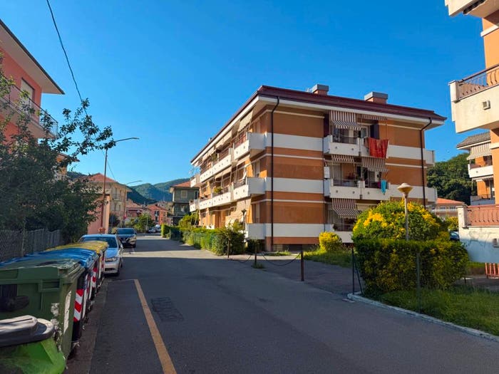 Appartamento quadrilocale in vendita in Via Piani, Centro, Carasco