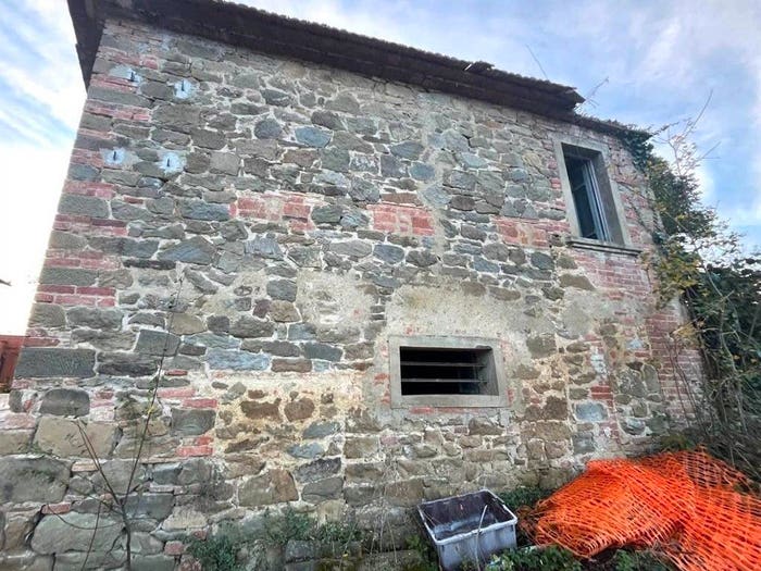 Casa con 5 locali in vendita in Albergo, Civitella in Val di Chiana