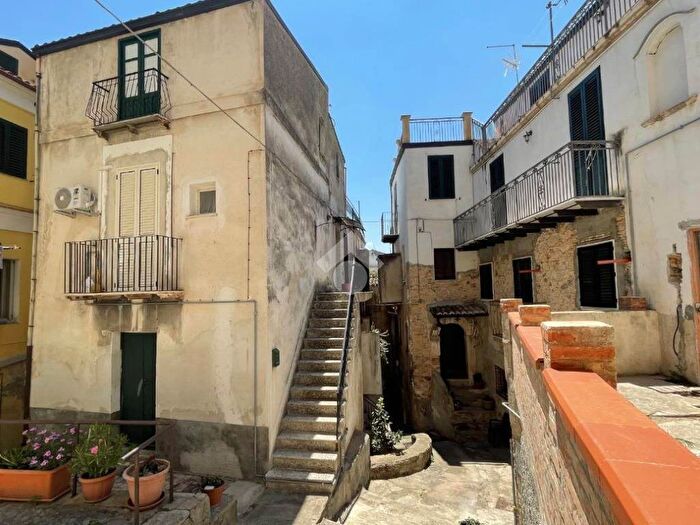 Appartamento quadrilocale in vendita in Vicolo Amarelli, Rossano, CoriglianoRossano