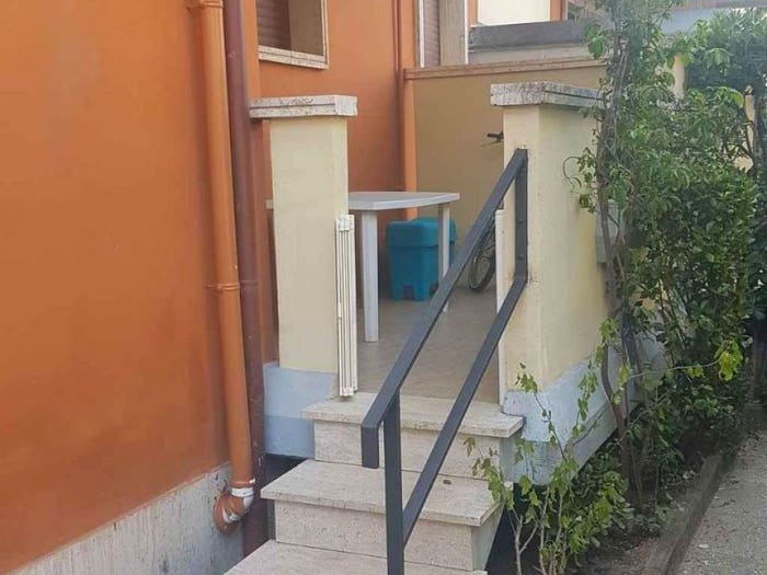 Appartamento quadrilocale in vendita in Via del Falasco, Marina di Massa Centro, Massa