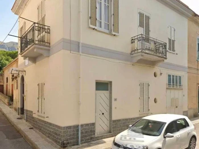 Casa con 6 locali in vendita in Via Lungo Parco Sabaudia, Acquedolci