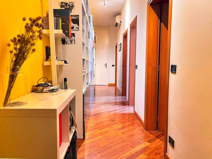 Appartamento quadrilocale in vendita in Via Filippo Beroaldo, San Donato, Bologna