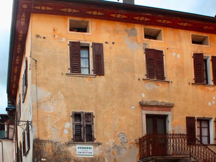 Casa con 6 locali in vendita in Via Alcide De Gasperi, Centro, Pieve Tesino