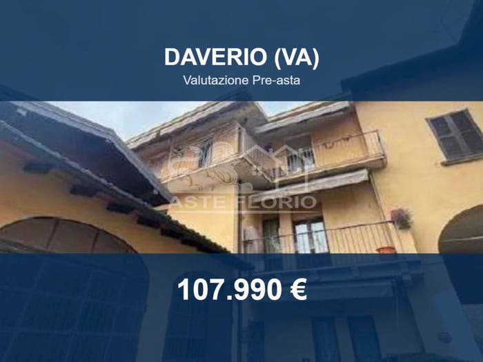 Appartamento con 6 locali in vendita in Piazza Monte Grappa, Centro, Daverio