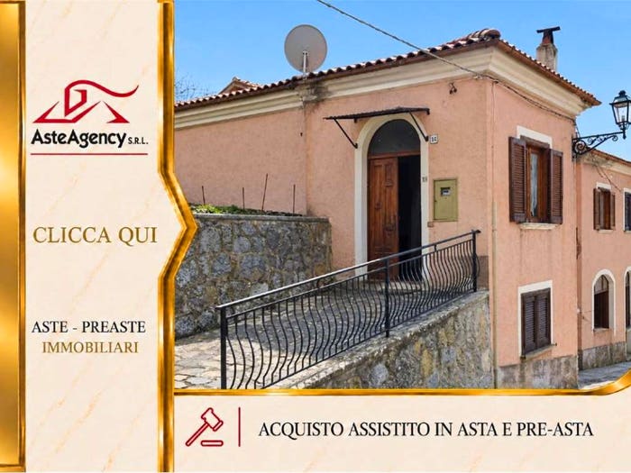 Appartamento bilocale in vendita in Via Calvario, Sasso di Castalda