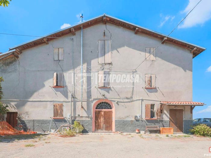 Casa con 6 locali in vendita in Via Poggio, Castel San Pietro Terme