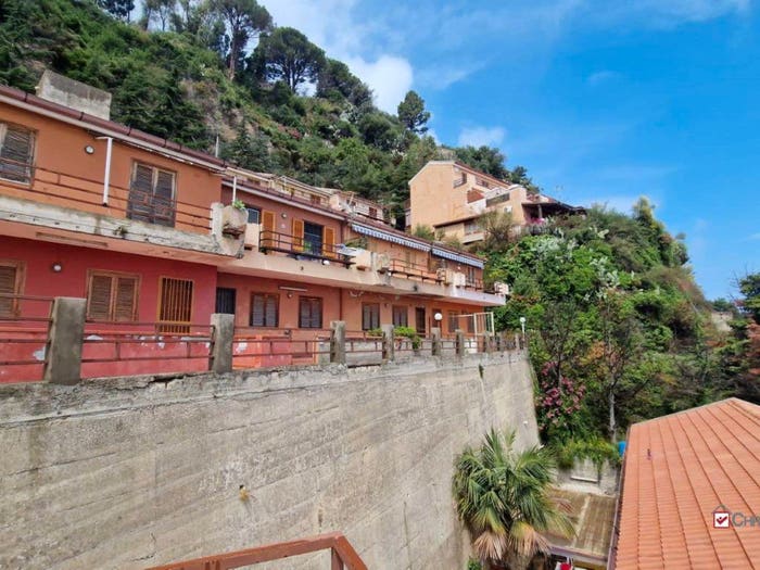 Appartamento bilocale in vendita in Acqualadrone, Acqualadrone Spartà, Messina