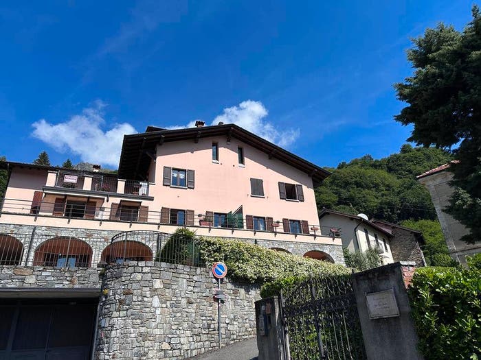 Appartamento quadrilocale in vendita in Via ai Monti di Breglia, Breglia, Plesio