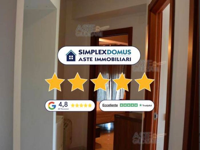 Appartamento con 5 locali in vendita in VIA ANTONIO DE CURTIS, Canicattì
