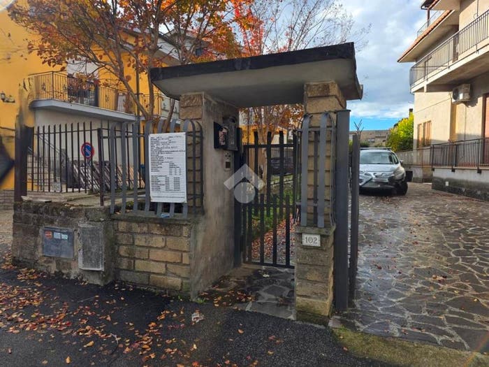 Appartamento trilocale in vendita in Via Aldo Moro, Centro, Nepi