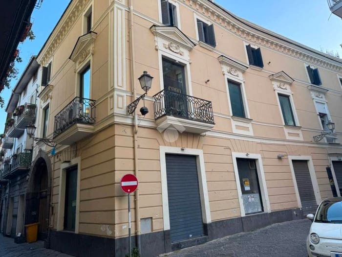 Appartamento quadrilocale in vendita in Via Seggio, Aversa