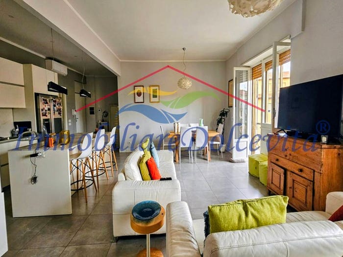 Appartamento con 6 locali in vendita in Via Quintino Sella, Alberti Bellariva, Firenze
