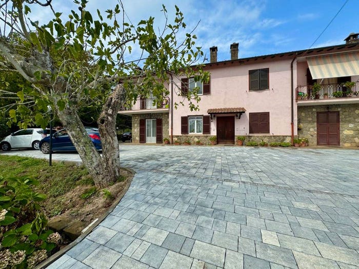 Appartamento trilocale in vendita in Via delle Olmate, Oriolo Romano