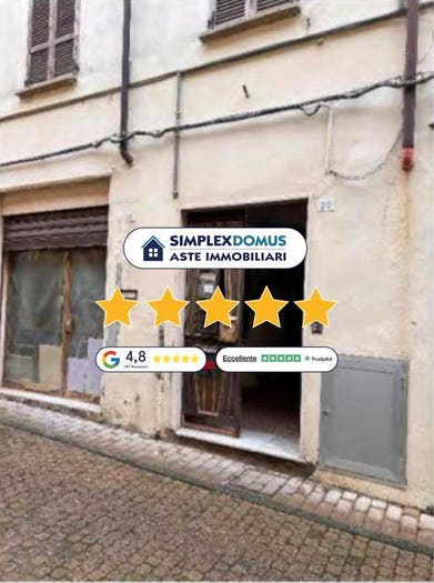 Appartamento quadrilocale in vendita in Via Nicelli, Centro, Lugagnano Val d'Arda
