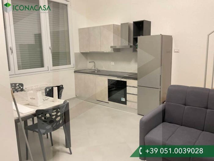 Appartamento trilocale in vendita in Via delle Lame, San Felice, Bologna