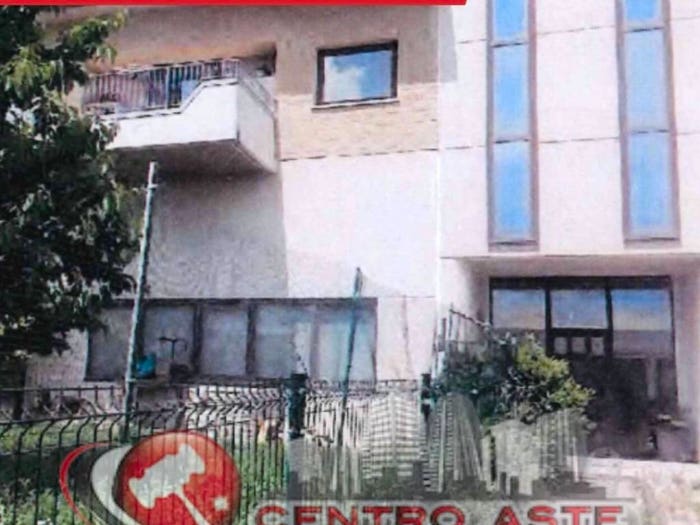 Appartamento con 5 locali in vendita in Via Emanuele Kant Cerbara PG Italia, Cerbara, Città di Castello