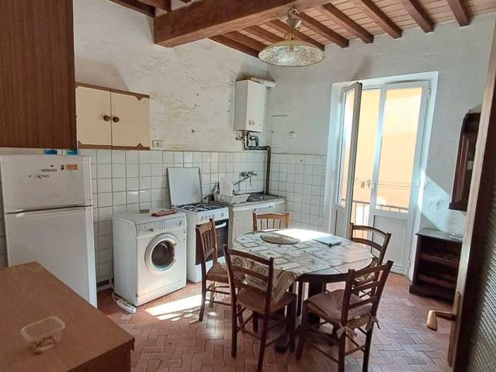 Appartamento con 5 locali in vendita in Piazza Francesco Carrara, Santa Maria, Pisa