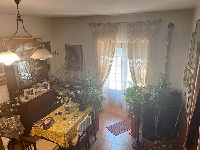 Casa con 5 locali in vendita in Via Risorgimento, Centro, Monsummano Terme