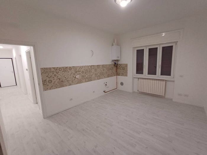 Appartamento trilocale in vendita in Via Trento, Abbiategrasso