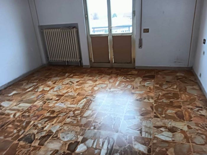 Appartamento con 5 locali in vendita in risorgimento, Centro, Montespertoli