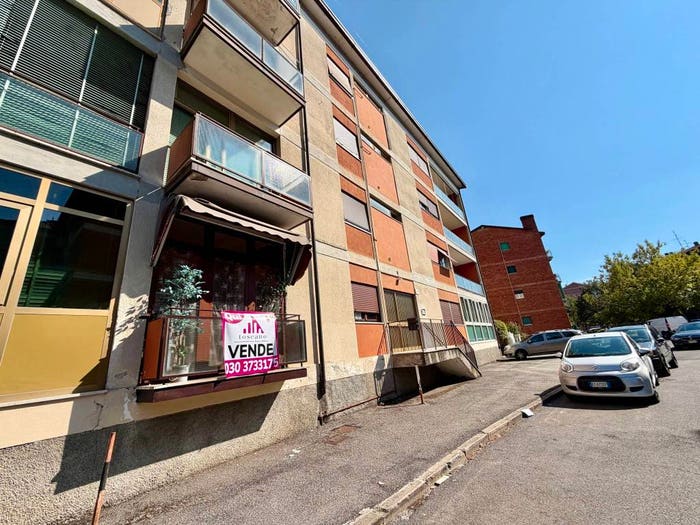 Appartamento trilocale in vendita in Via Bonino Bonini, Sant'Anna, Brescia