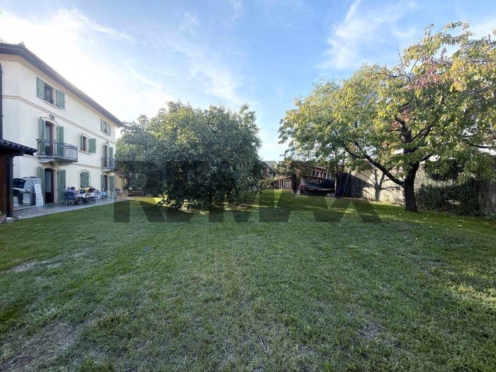 Casa con 6 locali in vendita in VIA GALILEI, Centro, Cunardo