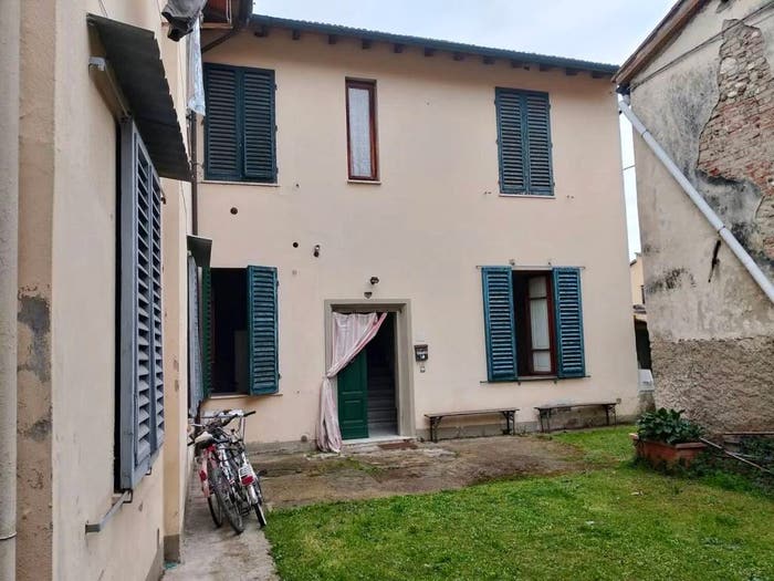 Appartamento quadrilocale in vendita in Neighbourhood Brozzi Quaracchi, Brozzi, Firenze