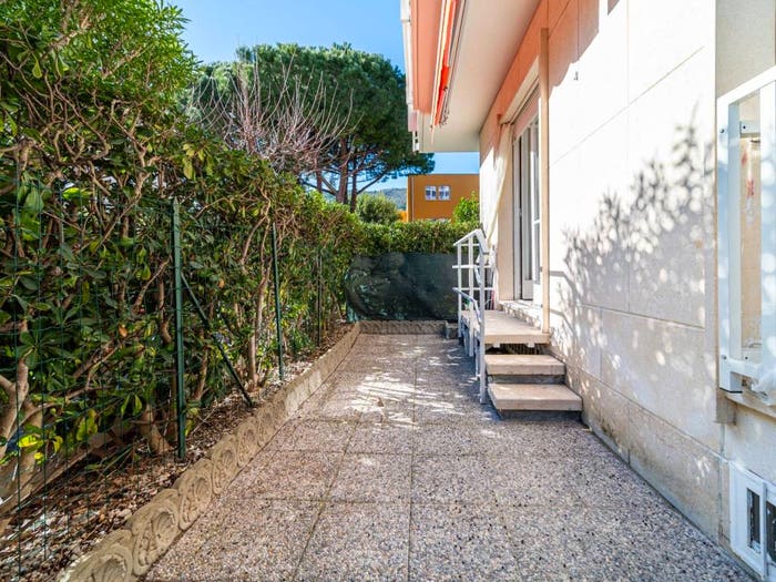 Appartamento bilocale in vendita in Via Santa Lucia, Marina Di Andora, Andora