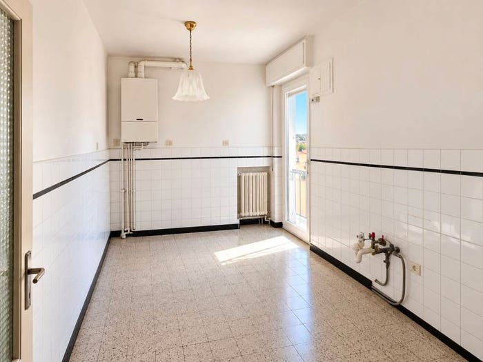 Appartamento con 5 locali in vendita in Centro Storico, Jesi