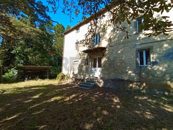 Casa con 6 locali in vendita in Ponte a Moriano, Lucca
