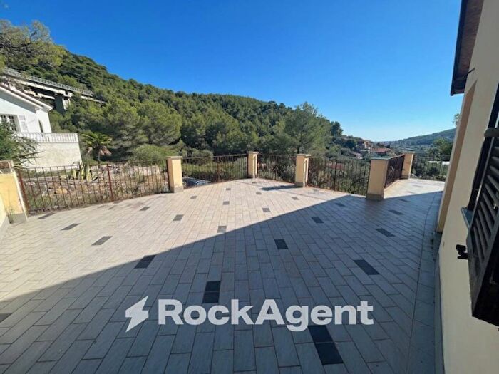 Casa con 6 locali in vendita in Località Marino, Pian Grande, Andora