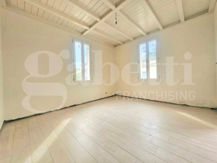 Casa con 6 locali in vendita in Centro, Fucecchio