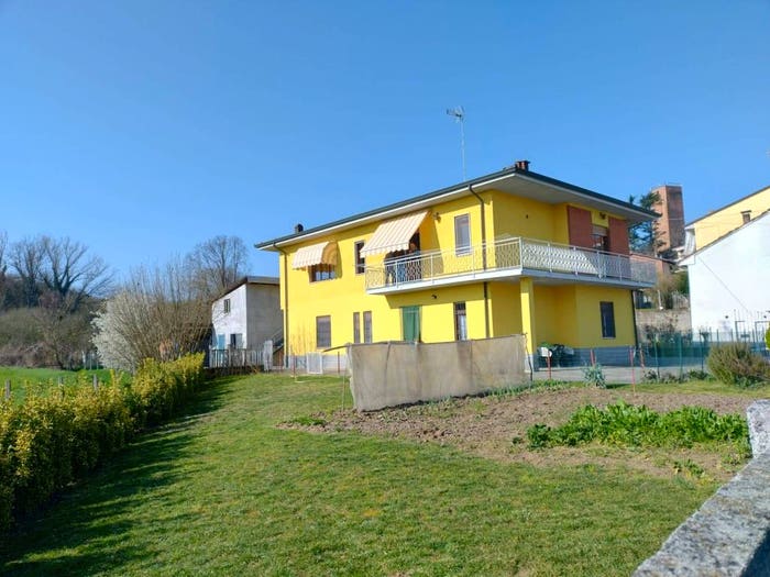 Casa con 6 locali in vendita in Via San Lorenzo, Piazza della Libertà, Alessandria